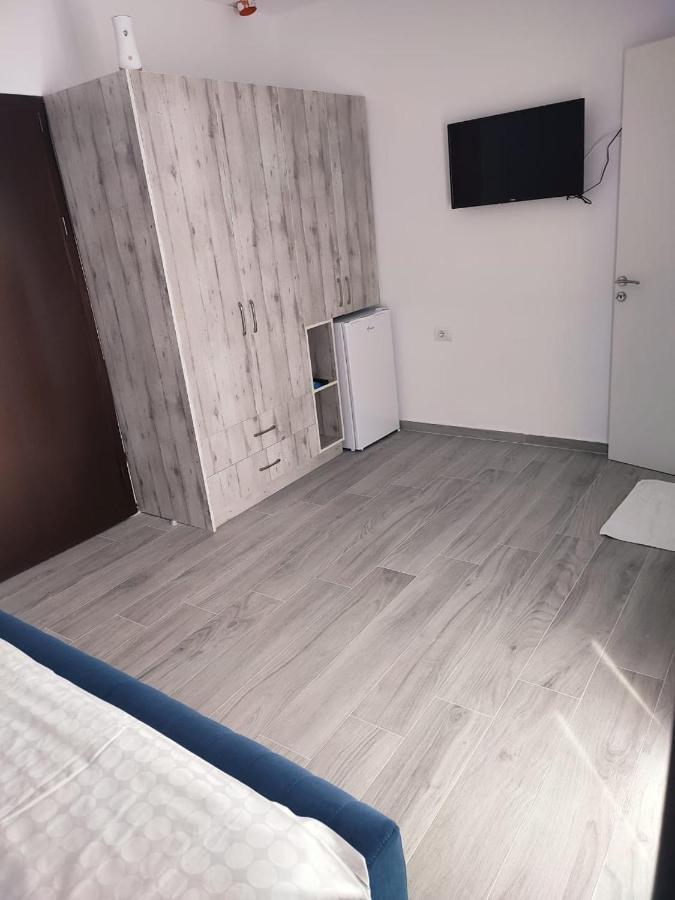 Proda Apartments Sarandë Exterior foto